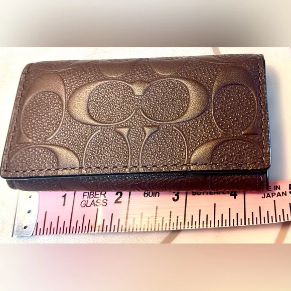 Unisex Coach NWOT Brown Leather Embossed Logo (multi) Key Holder Trifold Case - Picture 11 of 12